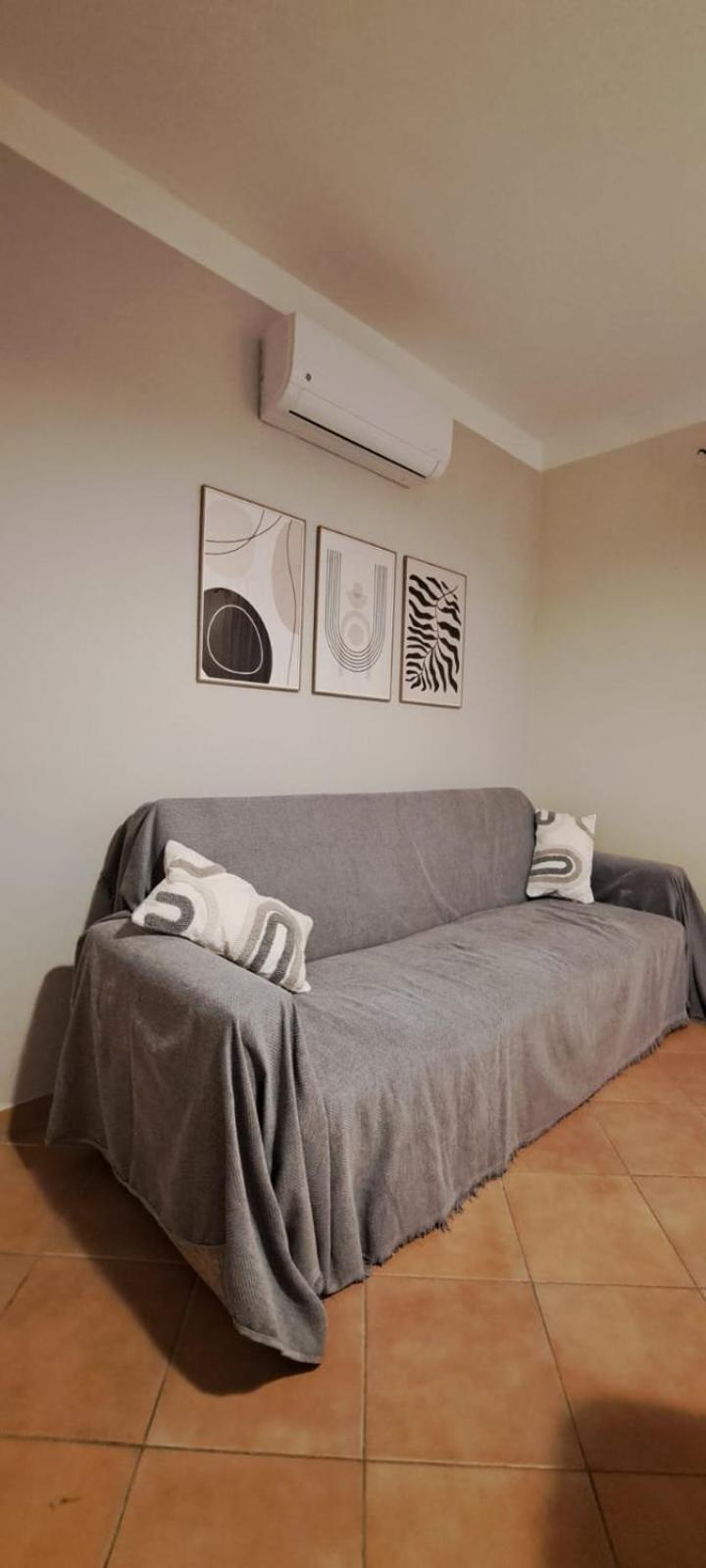 Nest House - Esclusivo Appartamento Marina Di Olbia- Mater Olbia - Beaches - Close To The Airport - Private Parking- Full Comforts - Esterno foto