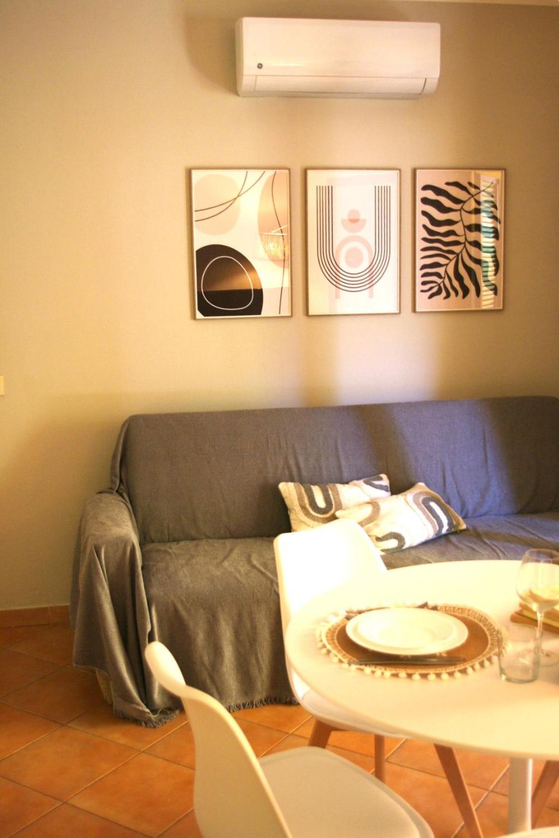 Nest House - Esclusivo Appartamento Marina Di Olbia- Mater Olbia - Beaches - Close To The Airport - Private Parking- Full Comforts - Esterno foto